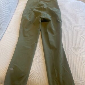 Lululemon Swift Speed High Rise Crop